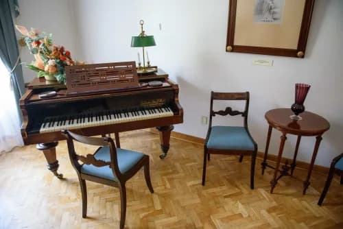 Centrum Paderewskiego w Kąśnej Dolnej