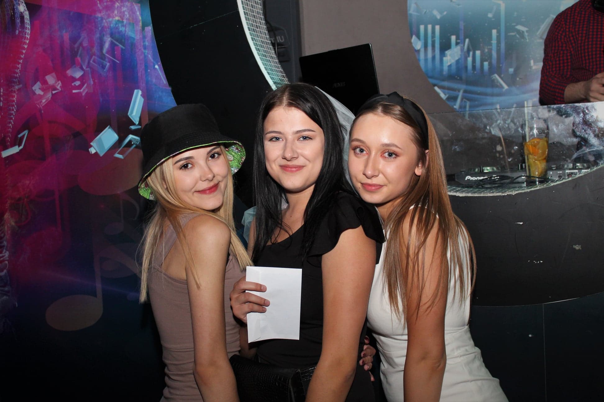 MK Bowling & Kosmos Club
