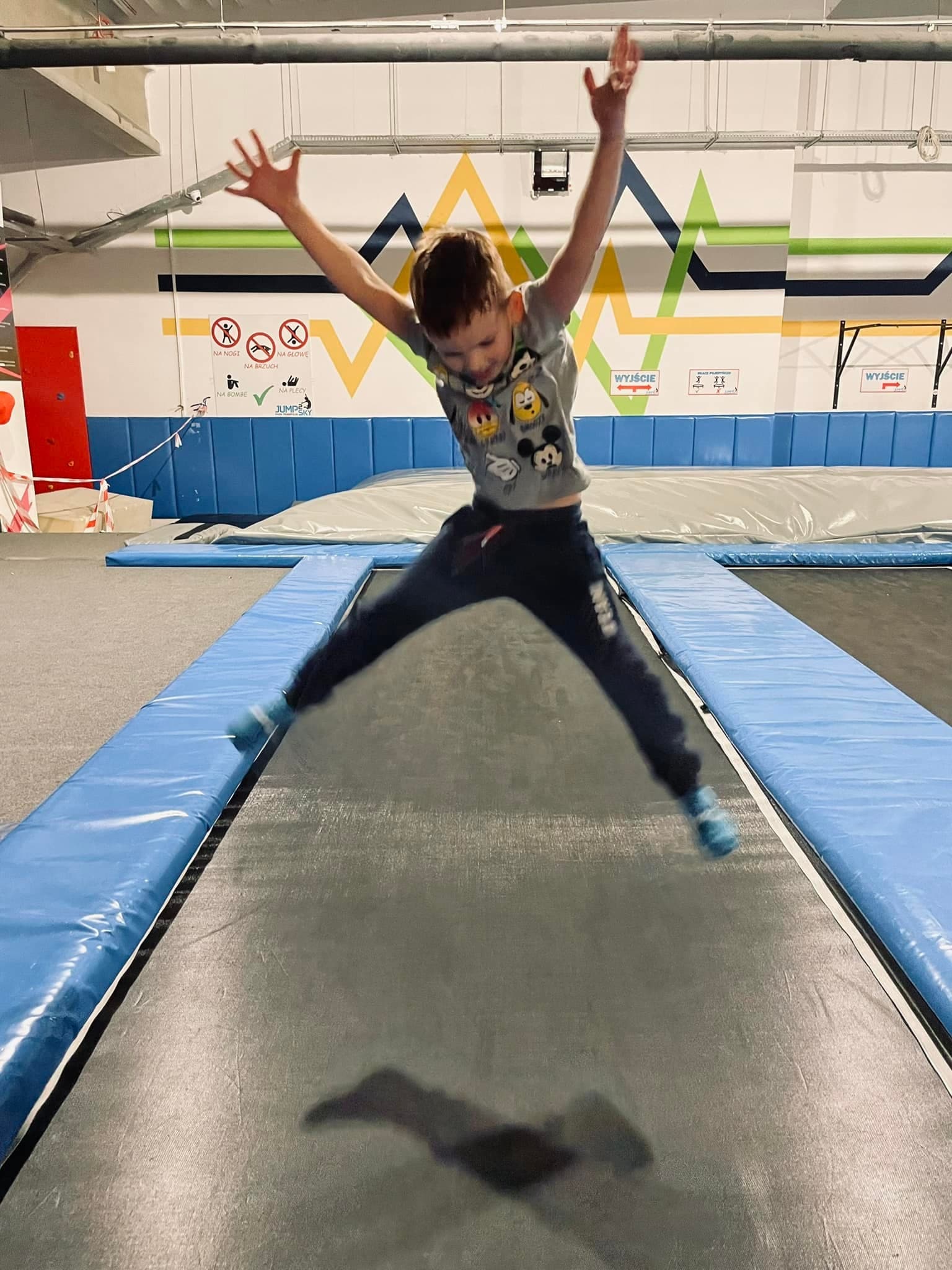 Jump 2 Sky - Park Trampolin