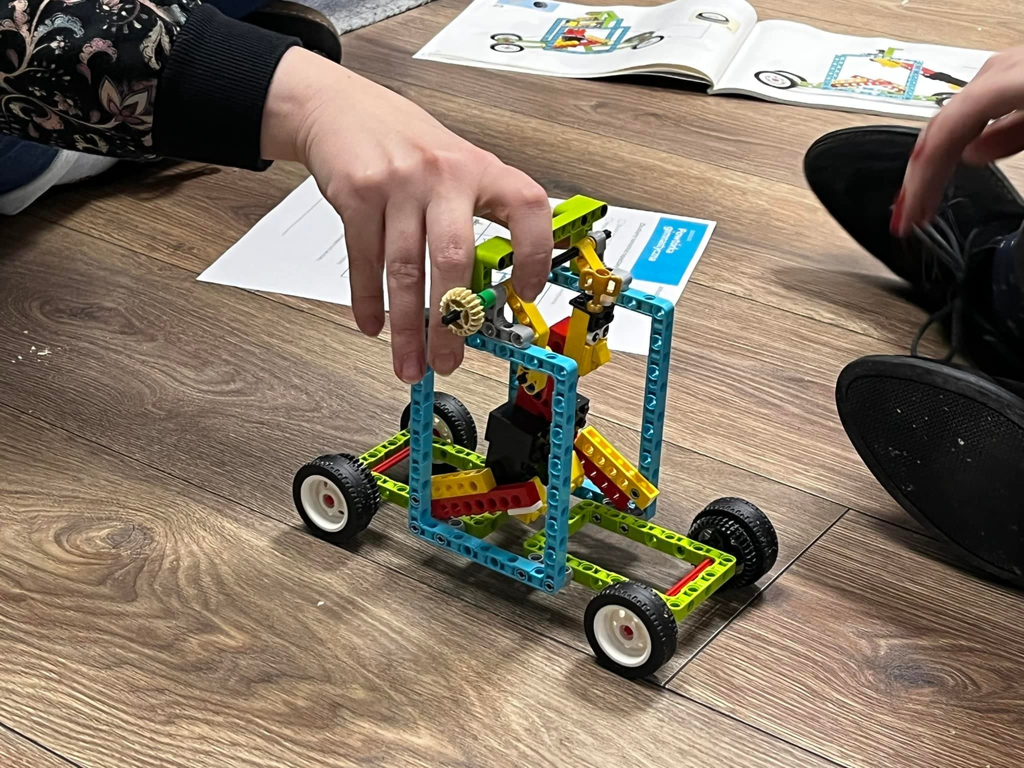 Mistrzowie Robotyki