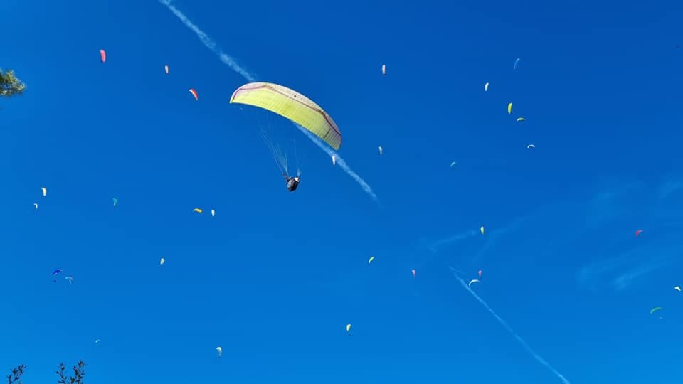 Centrum Paralotniowe-Beskid Paragliding