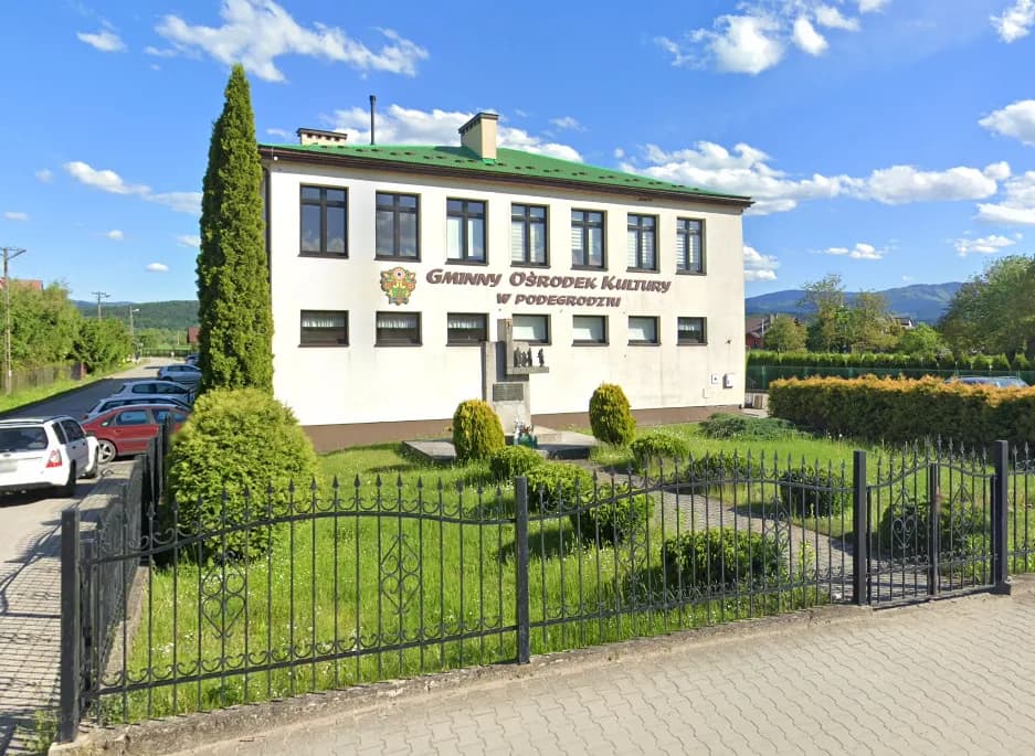 Gminny Ośrodek Kultury w Podegrodziu