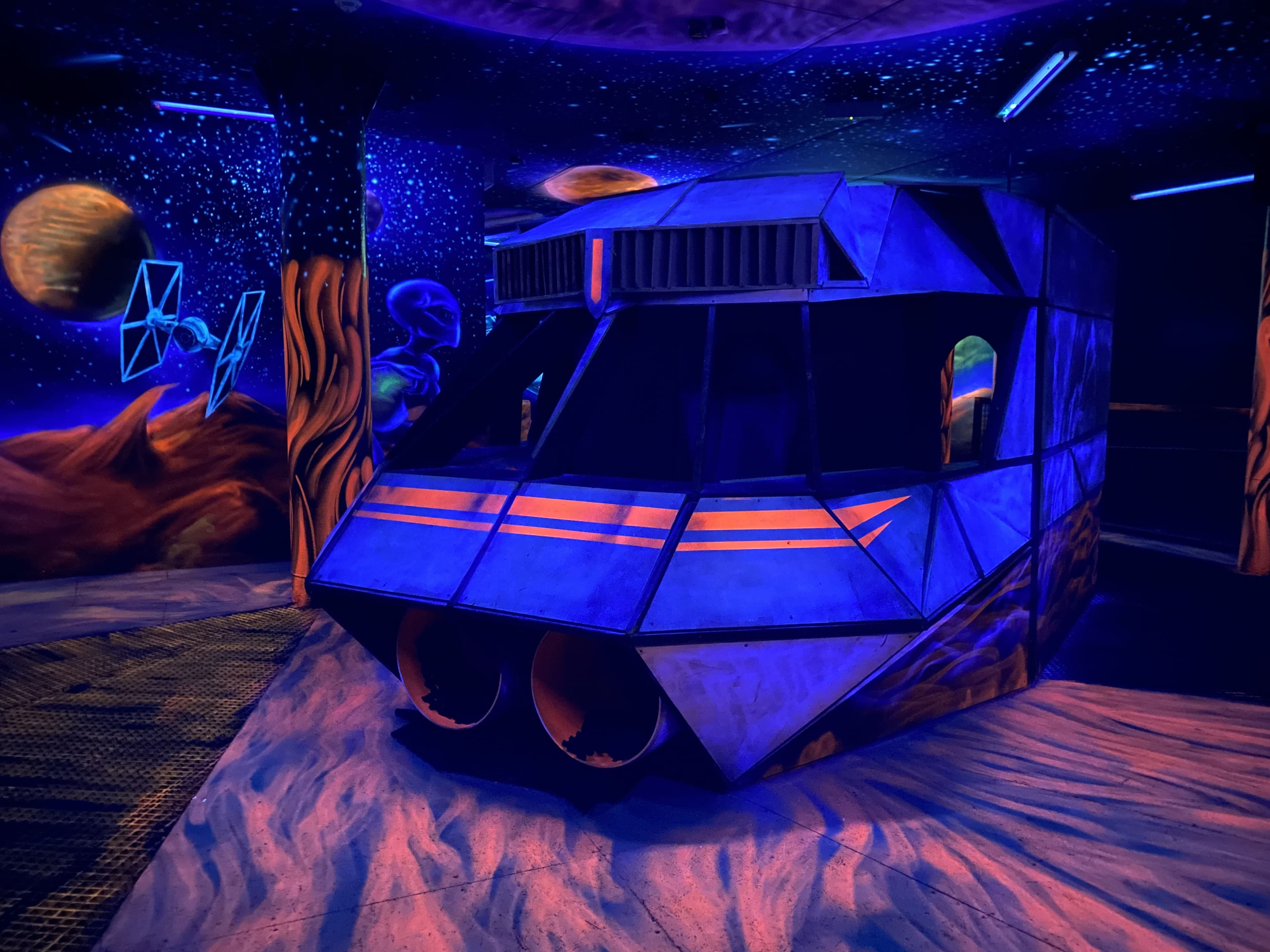 LASER WARS-Laserowe Centrum Rozrywki