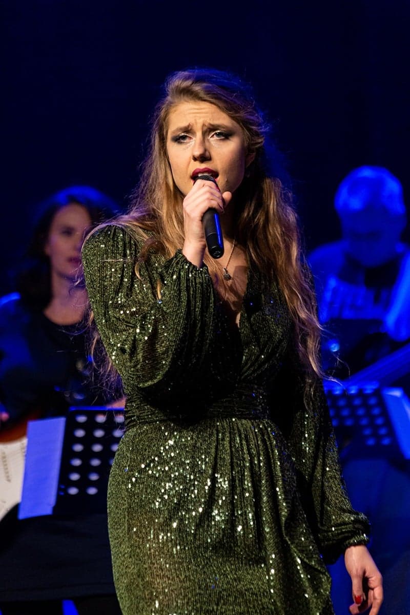 Karolina LIZER