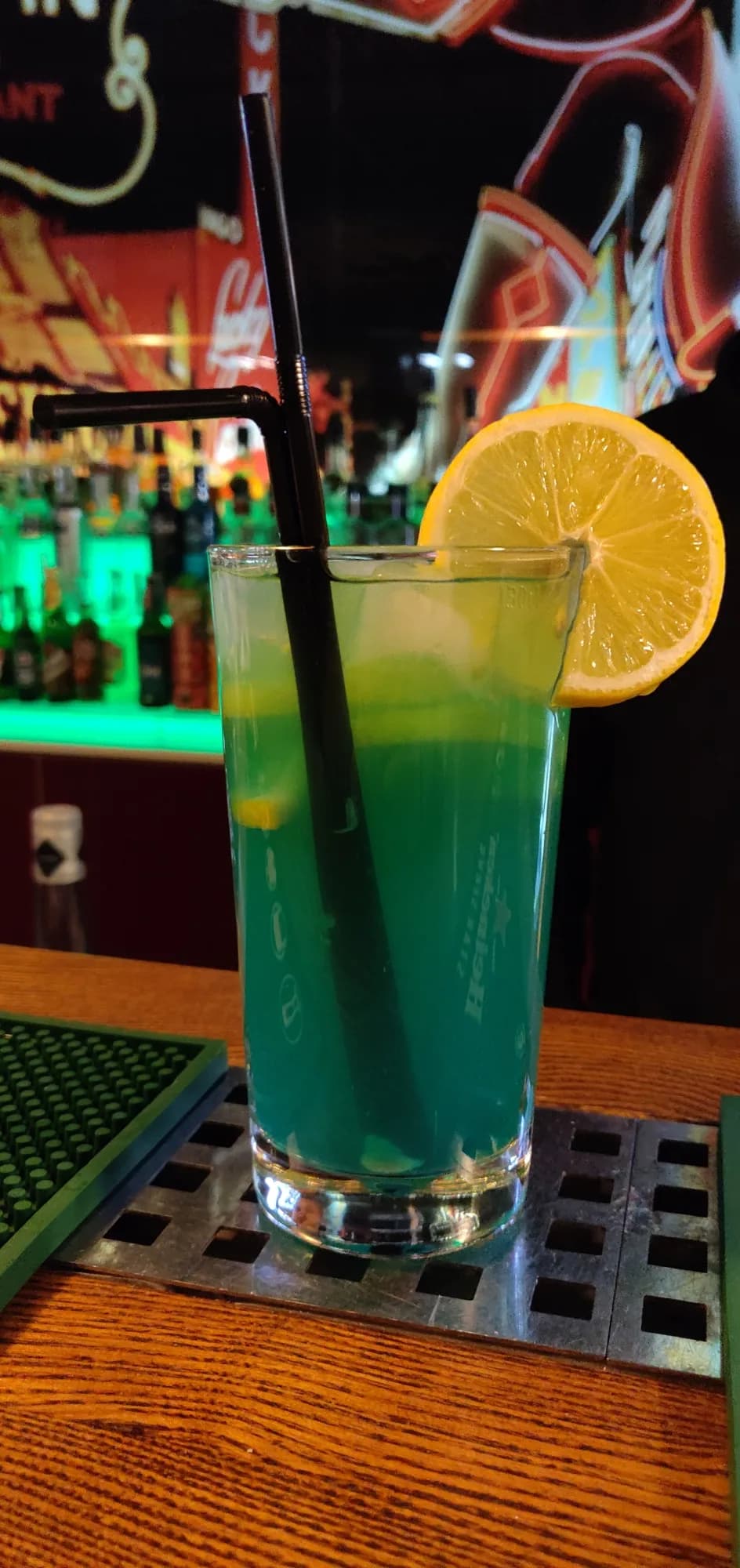 KING PIN CLUB & RESTAURANT
