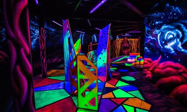 LASER WARS-Laserowe Centrum Rozrywki